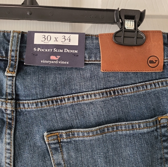 NWT Vineyard Vine Five Pocket Slim 30x34 - Picture 3 of 5